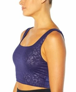 Marika | Astral Aura Floral-Embossed Lola Longline Sports Bra 8 Marika | Astral Aura Floral-Embossed Lola Longline Sports Bra -Outlet Marika Store zu100525640 alt 1 tm1634387759