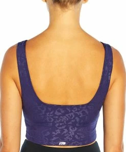 Marika | Astral Aura Floral-Embossed Lola Longline Sports Bra 9 Marika | Astral Aura Floral-Embossed Lola Longline Sports Bra -Outlet Marika Store zu100525640 alt 2 tm1634387759