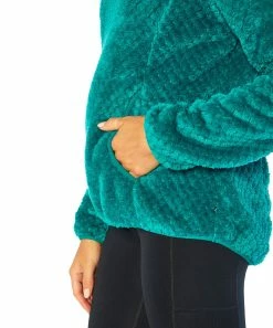 Marika | Quetzal Green Sherpa Allie Pullover - Women -Outlet Marika Store zu100525681 alt 2 tm1634387759