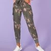 Marika | Mauve Glow Romantic Floral Comfort 27'' Joggers - Women -Outlet Marika Store zu101571575 main tm1651084110