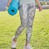 Marika | 25'' Trooper Watercolor Dip-Dye Sia Tummy-Control Ankle Pocket Legging - Women 1 Marika | 25'' Trooper Watercolor Dip-Dye Sia Tummy-Control Ankle Pocket Legging - Women -Outlet Marika Store zu104120747 alt 5 tm1651669932