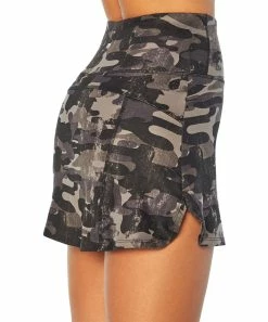 Marika | Black Tonal Washed Camo Melody Skort - Women 8 Marika | Black Tonal Washed Camo Melody Skort - Women -Outlet Marika Store zu104318118 alt 1 tm1649423915