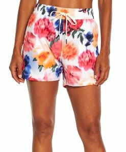 Marika | White & Red Multicolor Abstract Libby Pocket 5'' Shorts - Women 11 Marika | White & Red Multicolor Abstract Libby Pocket 5'' Shorts - Women -Outlet Marika Store zu104584369 alt 4 tm1657557025