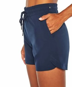 Marika | Navy Blazer Libby Pocket 5'' Shorts - Women -Outlet Marika Store zu104584375 alt 1 tm1657557025
