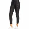 Marika | 22'' Black Rose Embossed Aliza Capri Pocket Leggings - Women -Outlet Marika Store zu104584386 main tm1657557025