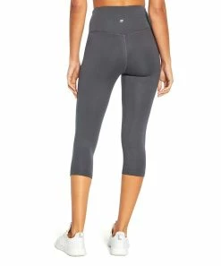Marika | Turbulence Sofia Tummy Control Capri Leggings - Women -Outlet Marika Store zu104595849 alt 2 tm1657557025
