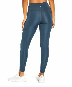 Marika | Midnight Navy Pocket Ankle Leggings - Women 11 Marika | Midnight Navy Pocket Ankle Leggings - Women -Outlet Marika Store zu104596242 alt 4 tm1663608457