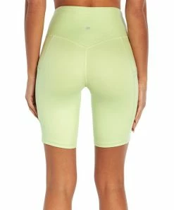 Marika | Butterfly Pocket Eclipse 9" Bermuda Bike Shorts - Women -Outlet Marika Store zu105516191 alt 3 tm1652382702