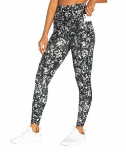 Marika | Black Splatter Pocket Freya Ankle 25" Leggings - Women 9 Marika | Black Splatter Pocket Freya Ankle 25" Leggings - Women -Outlet Marika Store zu105516258 alt 2 tm1652382702