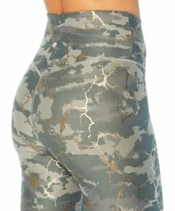 Marika | Wild Dove Crackle Foil Zen Ankle 25" Leggings - Women