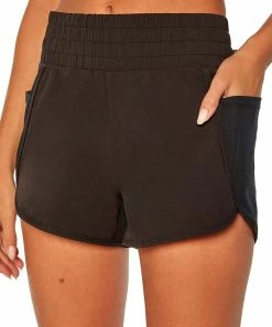 Marika | Black Lydia 3" Shorts - Women 8 Marika | Black Lydia 3" Shorts - Women -Outlet Marika Store zu106339917 alt 1 tm1657556662