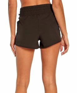 Marika | Black Lydia 3" Shorts - Women 11 Marika | Black Lydia 3" Shorts - Women -Outlet Marika Store zu106339917 alt 4 tm1657556662