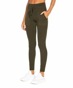 Marika | Rosin Green Madison Pocket 27'' Jogger Leggings - Women -Outlet Marika Store zu108521968 alt 3 tm1663608506