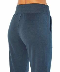 Marika | Midnight Navy Millie Pocket Joggers - Women 9 Marika | Midnight Navy Millie Pocket Joggers - Women -Outlet Marika Store zu108955532 alt 2 tm1663608329