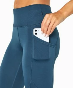 Marika | Midnight Navy Sasha Tek Pocket Fleece High-Waist 27'' Leggings - Women -Outlet Marika Store zu109195803 alt 2 tm1665689044