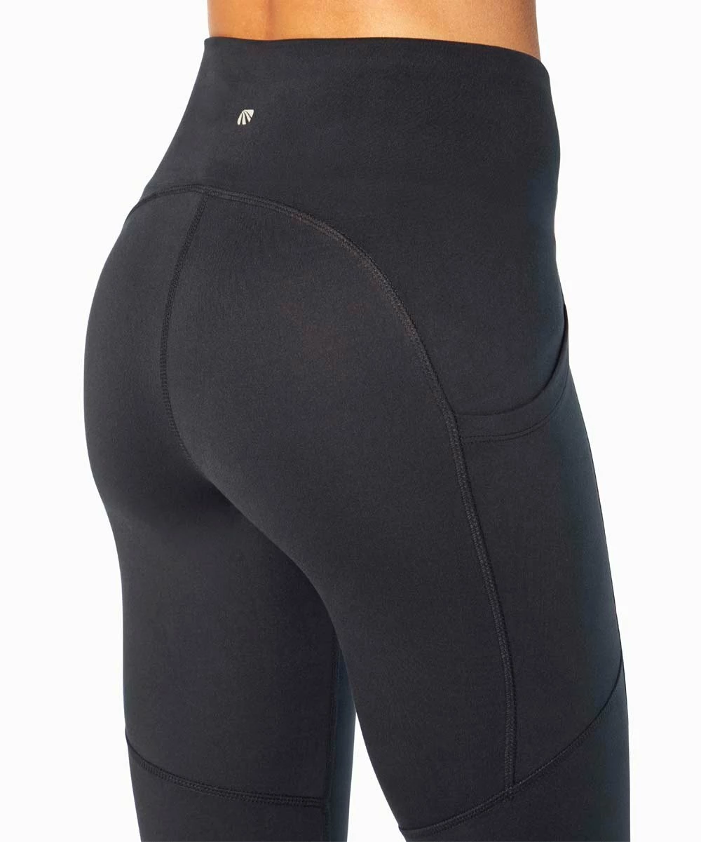 Marika | Black Jenna Pocket 22'' Capri Leggings - Plus 5 Marika | Black Jenna Pocket 22'' Capri Leggings - Plus - Image 3