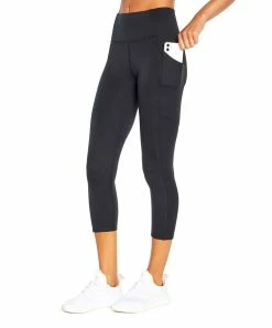 Marika | Black Jenna Pocket 22'' Capri Leggings - Plus