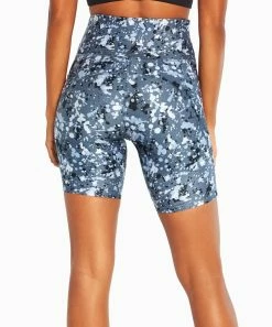Marika | Blue Splatter Luna Pocket 3'' Bike Shorts - Plus -Outlet Marika Store zu109597300 alt 4 tm1665689044