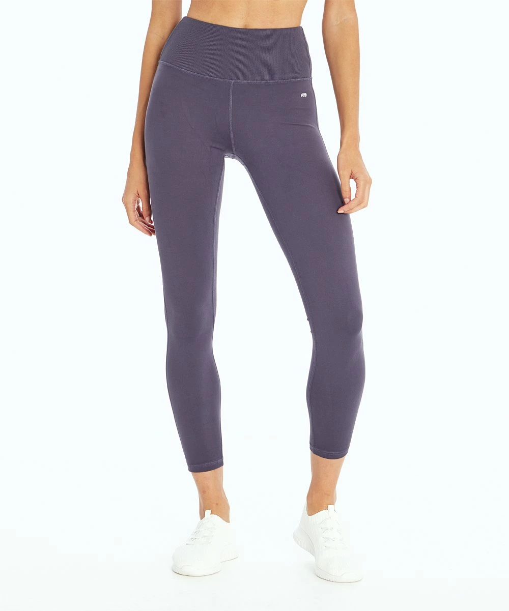 Marika | Graystone 25'' Honor Crop Leggings - Women 3 Marika | Graystone 25'' Honor Crop Leggings - Women