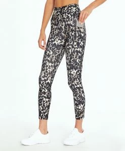 Marika | 25'' Natural Leopard High-Rise Pocket Flat Waist Crop Leggings - Women -Outlet Marika Store zu88361599 alt 2 tm1596554773