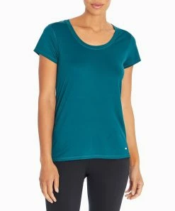 Marika | Deep Teal Trisha Tee - Women -Outlet Marika Store zu91295411 alt 1 tm1609767174