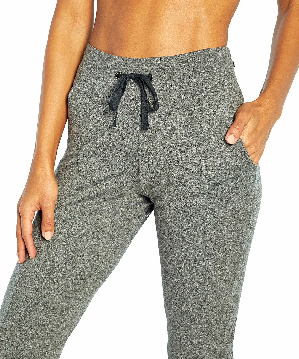 Marika | Heather Black Mona 22'' Capri Pants - Women 6 Marika | Heather Black Mona 22'' Capri Pants - Women - Image 4