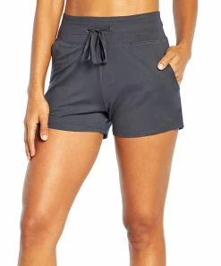 Marika | India Ink Blue 3'' Mona Shorts - Women 8 Marika | India Ink Blue 3'' Mona Shorts - Women -Outlet Marika Store zu93108581 alt 2 tm1614261470