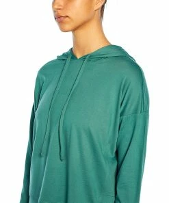 Marika | Blue Spruce Claire Crop Hoodie - Women -Outlet Marika Store zu98314190 alt 2 tm1628253946