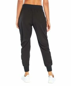 Marika | Black Tyra 27'' Pocket Joggers - Women 10 Marika | Black Tyra 27'' Pocket Joggers - Women -Outlet Marika Store zu98824237 alt 3 tm1630433360